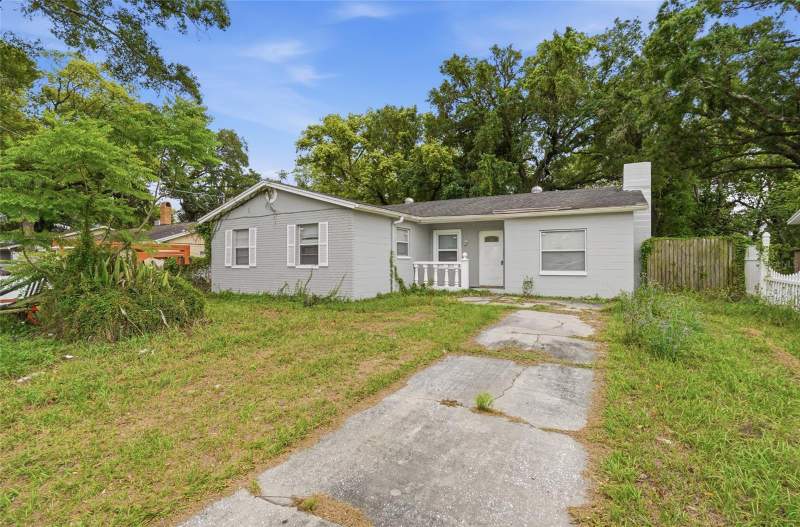 Betty Jean HeightsHomes for Sale in Tampa, FL