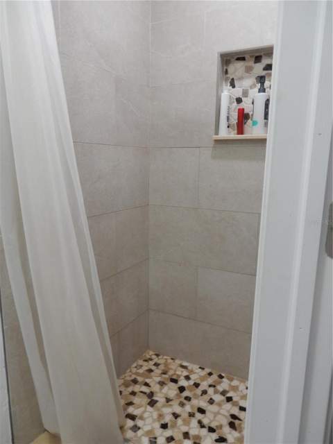 7124 Ashwood Drive, Port Richey FL - photo 14 of 30
