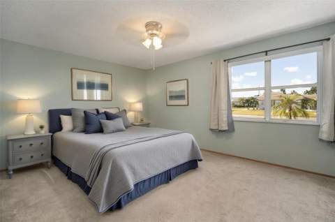 609 Fox Hills Drive, Sun City Center FL - photo 16 of 49