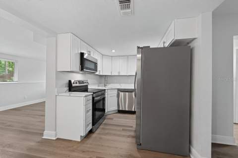10528 113th Avenue, Largo FL - photo 14 of 67