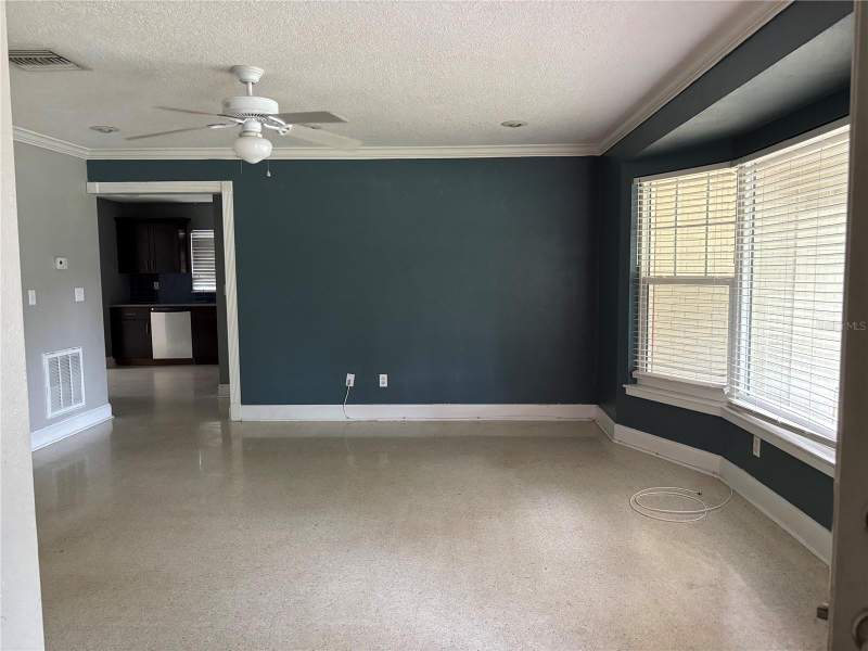 3 bedroom Single Family Residence at 2050 High Ridge Drive, Greenbriar, Clearwater — photo 3