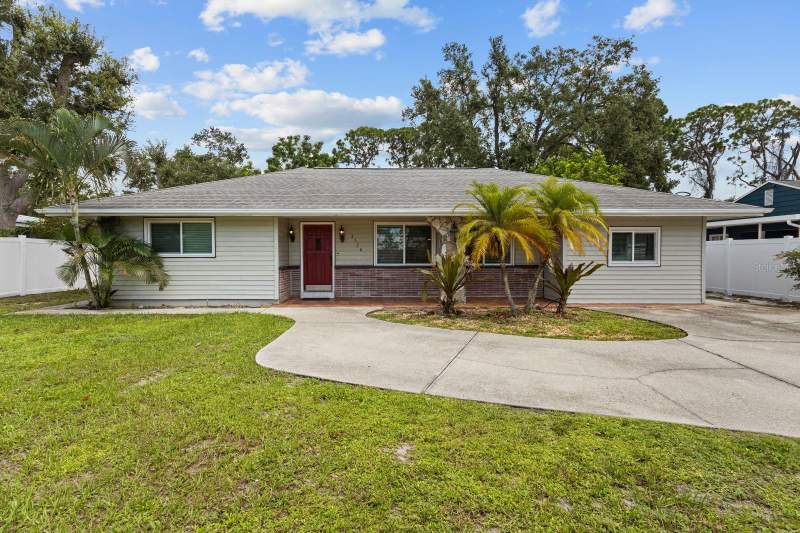 2520 E MILMAR DRIVE home for sale in Paver Park Estates Homes for Sale: Median $1.84M