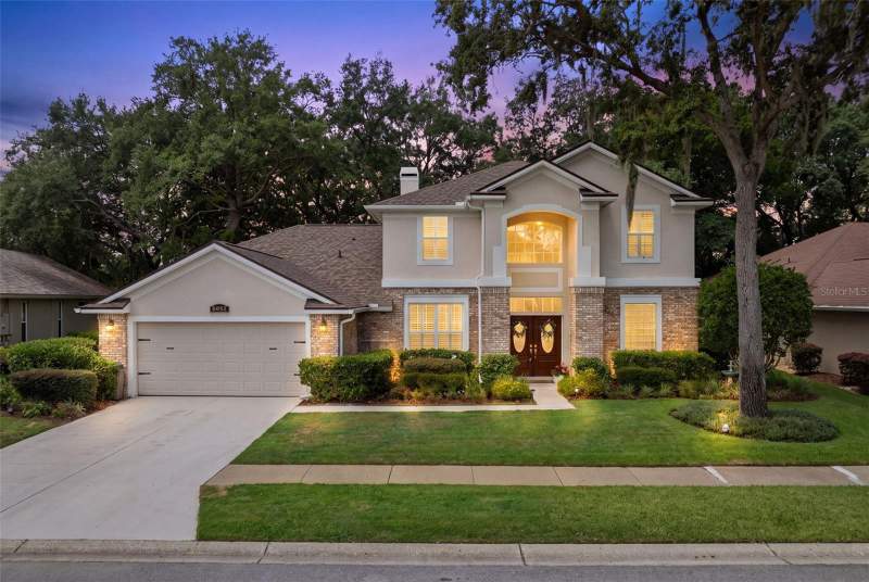 3 bedroom Single Family Residence at 8052 Laurel Ridge Drive, Mount Dora Country Club Mount Dora Ph 02-2, Mount Dora — photo 2