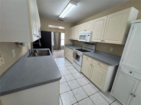 2802 93rd Court, Palmetto FL - photo 14 of 34