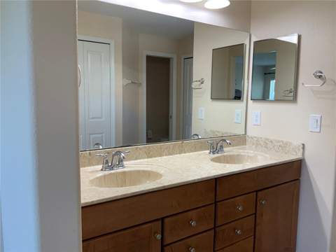 27215 Roanoke Drive, Leesburg FL - photo 13 of 15