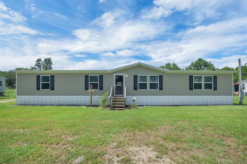 4 bedroom Manufactured Home at 4237 Coyote Trail, Country Trails Ph 04, Polk City — photo 2