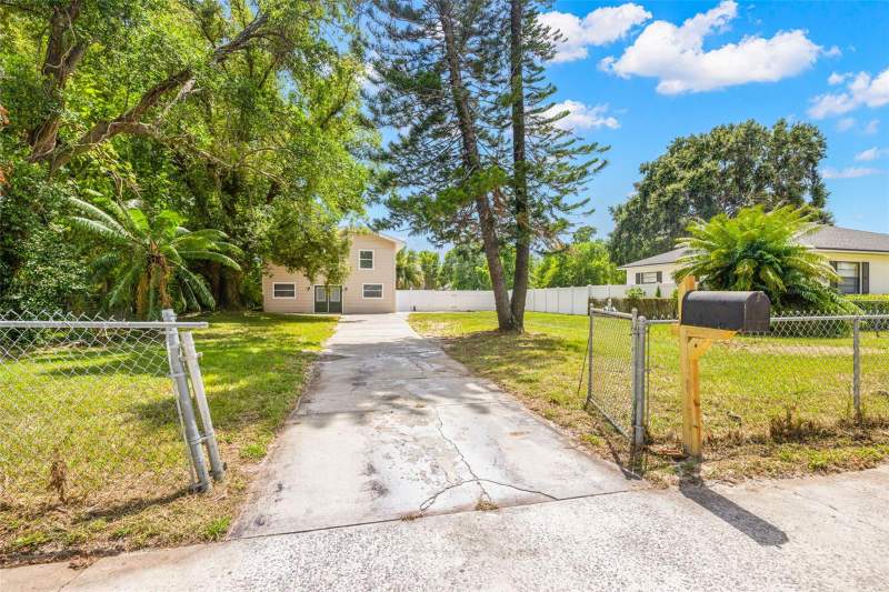4 bedroom Single Family Residence at 305 E Hanna Avenue, Seminole Heights North, Tampa — photo 3
