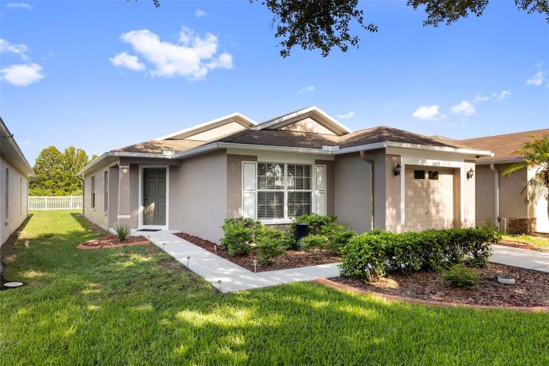 4 bedroom Single Family Residence at 10109 Landport Way, Asbel Creek Ph 01, Land O Lakes — photo 2