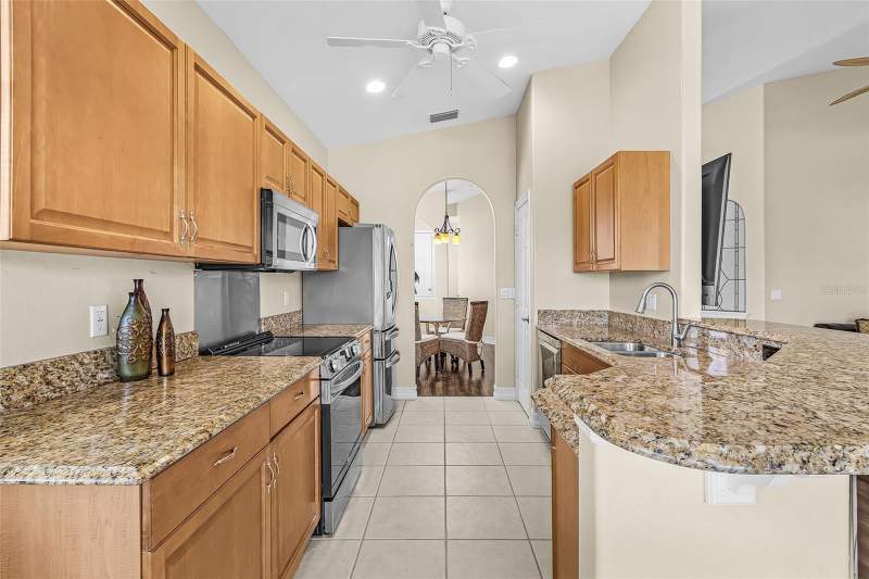 3 bedroom Condominium at 5626 Cape Harbour Drive #202, Coach Homes At Cape Harbour, Cape Coral — photo 4