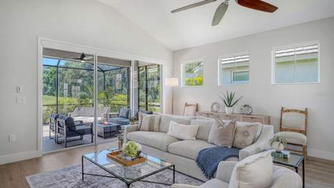 7823 Heritage Classic Court, Lakewood Ranch FL - photo 11 of 74