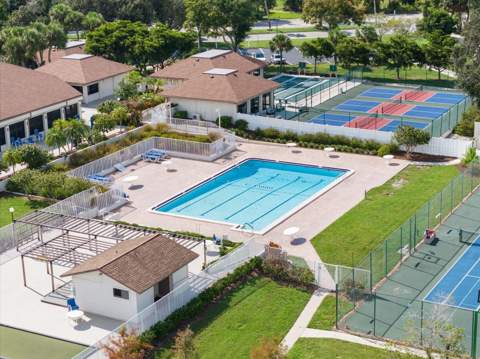 612 Bird Bay Drive #118, Venice FL - photo 19 of 31