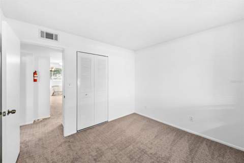 5095 Bay Street #114, St Petersburg FL - photo 23 of 38
