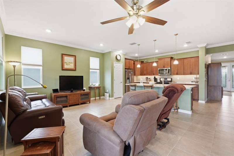 3 bedroom Single Family Residence at 9958 SW 97th Lane, Crescent Rdg Ph IV, Ocala — photo 5