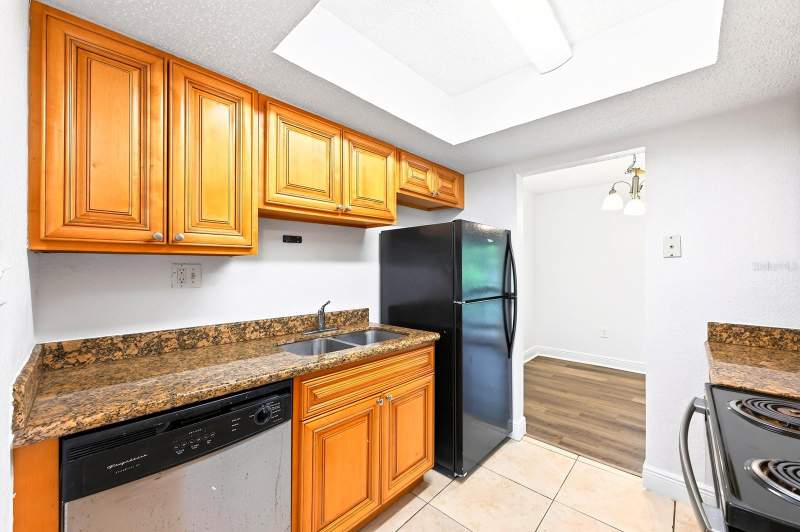 1 bedroom Condominium at 4737 S Texas Avenue #4737D, Millennium Palms, Orlando — photo 3