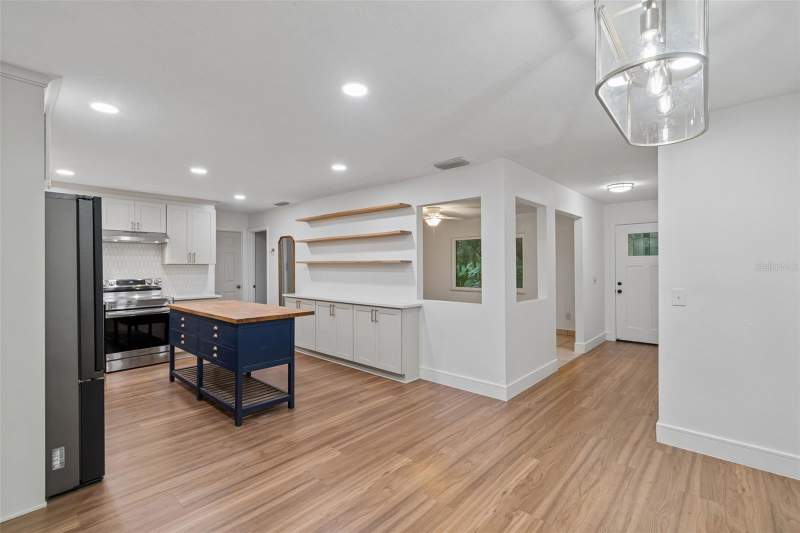 4 bedroom Single Family Residence at 6214 15th Avenue, Fernandez J F Sub, Tampa — photo 4