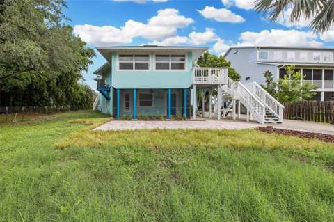 2030 Gulfview Drive, Holiday FL - photo 24 of 77