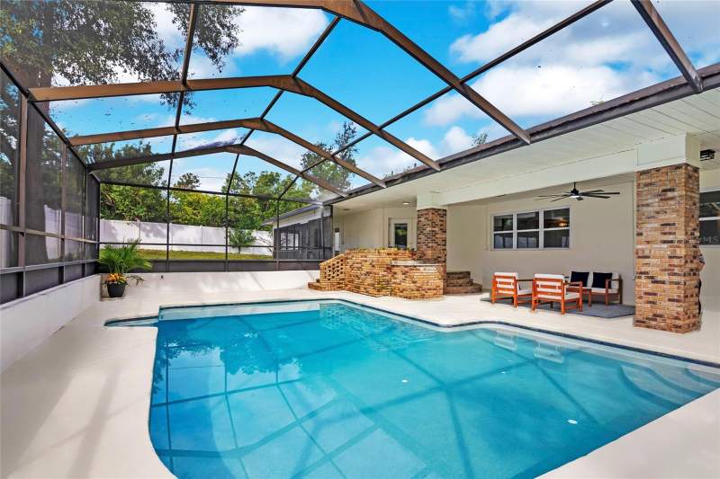 4 bedroom Single Family Residence at 2637 Grace Manor, W F Hallam & Cos Lakeland Highlands Club Acre Lts, Lakeland — photo 5