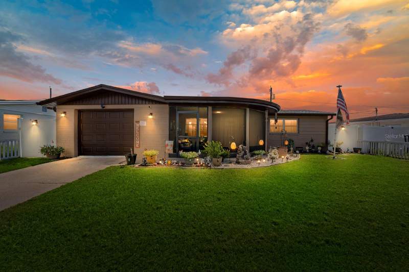 3 bedroom Single Family Residence at 2152 Arcadia Road, Holiday Gardens, Holiday — photo 2