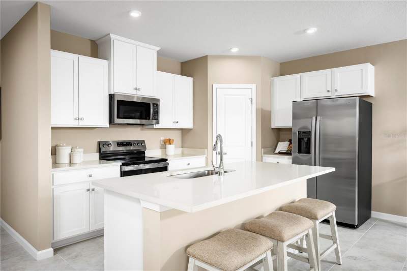 4 bedroom Single Family Residence at 11448 SE 77th Avenue, Vista Trace, Belleview — photo 4