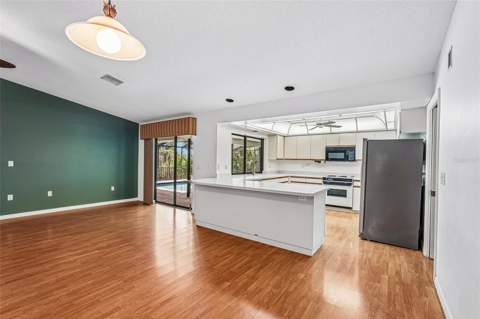 1305 Sorrento Woods Boulevard, Nokomis FL - photo 11 of 38