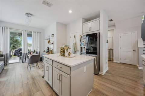 11492 Sunsail Avenue, Orlando FL - photo 11 of 76