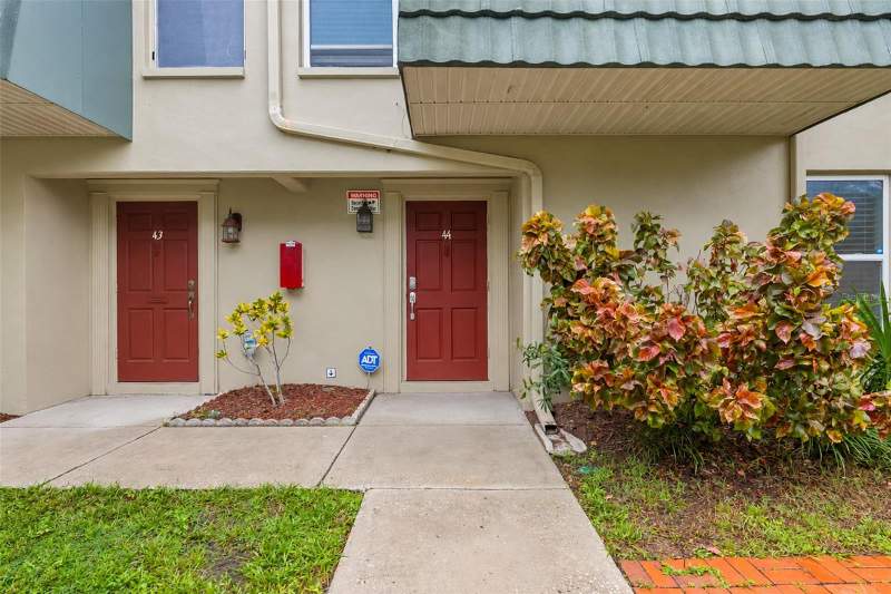3 bedroom Townhouse at 1799 N Highland Avenue #44, Fountain Square Condo, Clearwater — photo 5