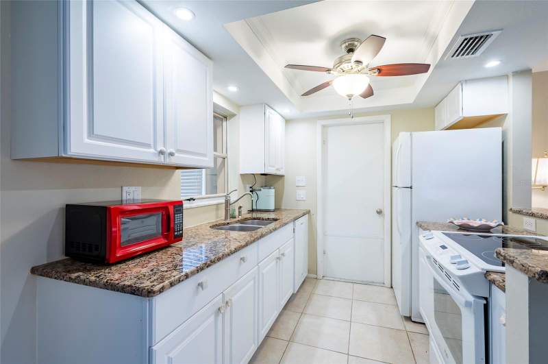 2 bedroom Single Family Residence at 4479 Michigan Lane, Lakes Unit I The, Clearwater — photo 5