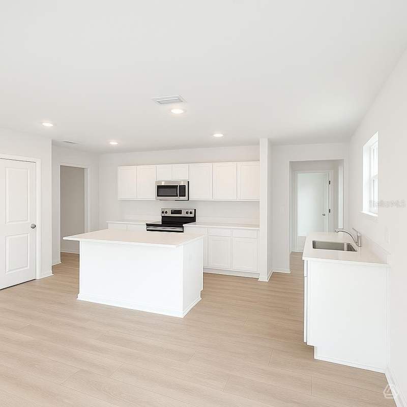 3 bedroom Single Family Residence at 12910 Red Deer Place, Deer Park, Parrish — photo 2