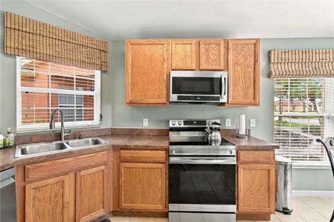 516 Grand Canal Dr, Poinciana FL - photo 15 of 54