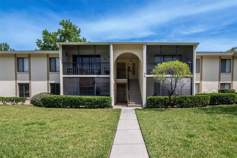 3211 LAKE PINE WAY #A1 home for sale in Pine Ridge At Lake Tarpon Village