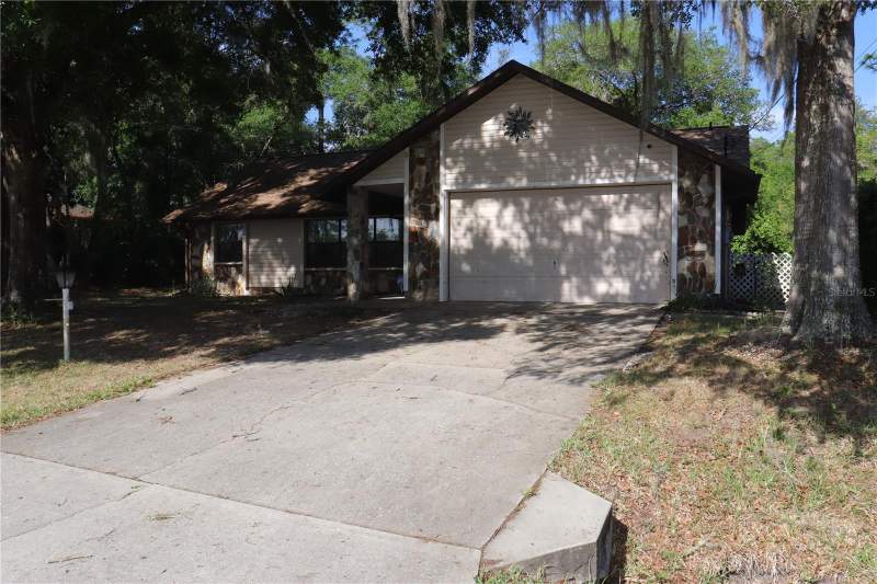 3 bedroom Single Family Residence at 1112 NE 130 Terrace, Trails East, Silver Springs — photo 3