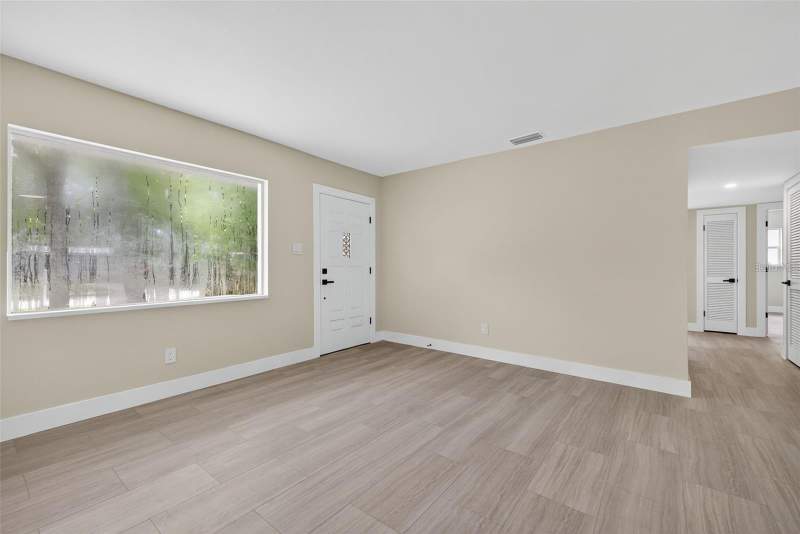 3 bedroom Single Family Residence at 413 Country Club Drive, Oldsmar Country Club Estates Sec 2, Oldsmar — photo 3