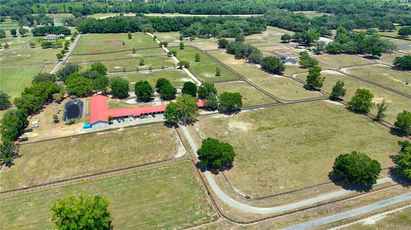1 bedroom Farm at 6692 NW 150th Avenue, Acreage Nonsub, Morriston — photo 2