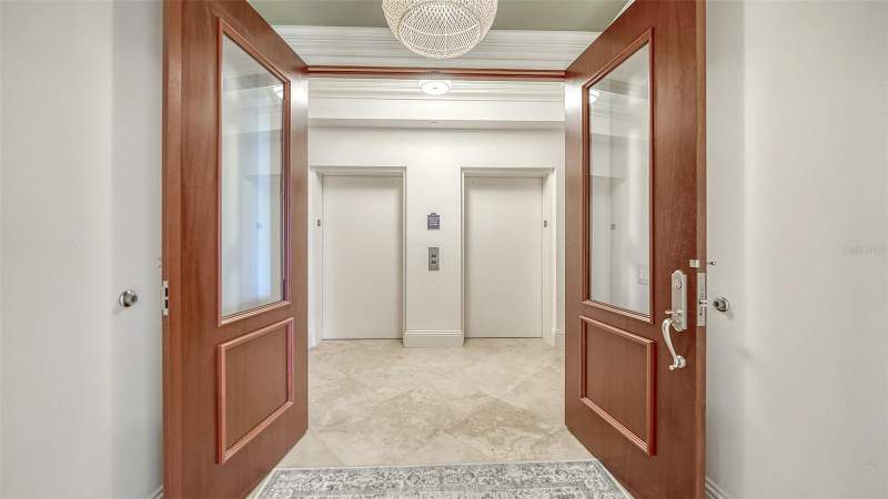 4 bedroom Condominium at 464 Golden Gate Point #304, La Bellasara, Sarasota — photo 3
