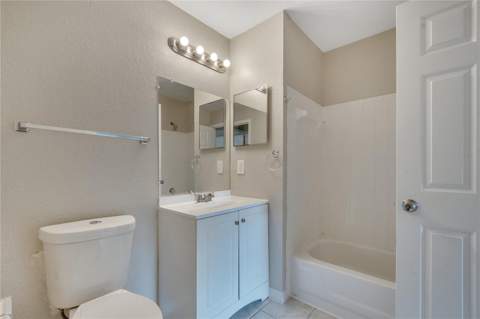 8825 Latrec Avenue #6103, Orlando FL - photo 23 of 38