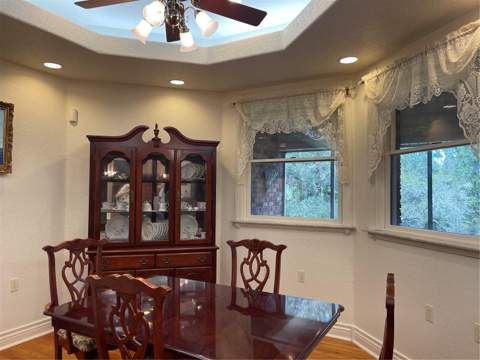 5422 Cyril Drive, Dade City FL - photo 17 of 99
