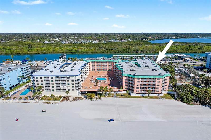 2 bedroom Condominium at 18400 Gulf Boulevard #1302, Beach Cottage Condo, Indian Shores — photo 3