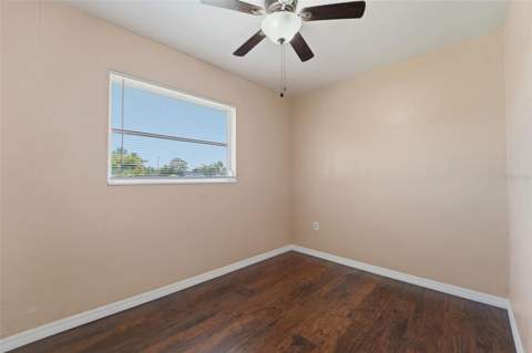 3235 Emerson Avenue, St Petersburg FL - photo 9 of 16