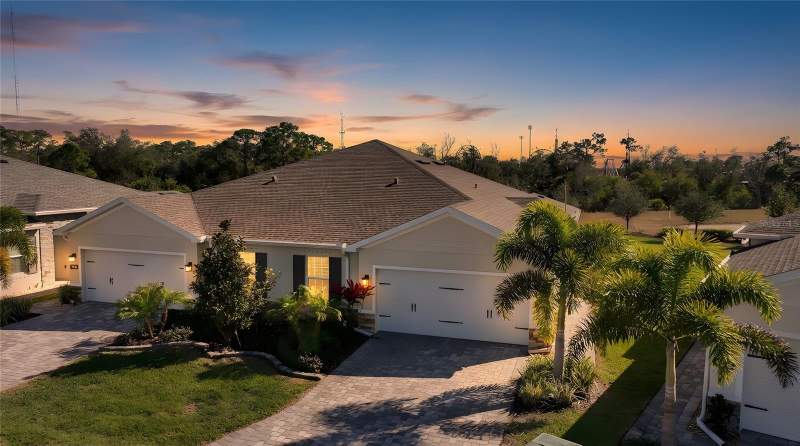 3 bedroom Single Family Residence at 1988 W PALMS DRIVE, PALMS/WEST PORT 1A, PORT CHARLOTTE — photo 1