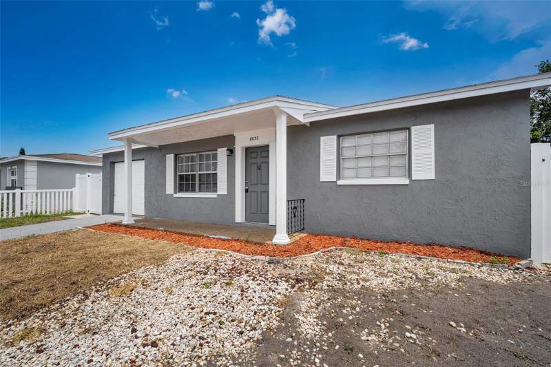 2 bedroom Single Family Residence at 8053 Dedham Drive, The Lakes, Port Richey — photo 5