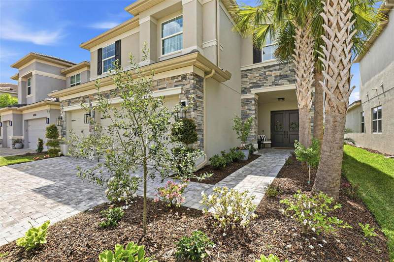 6 bedroom Single Family Residence at 32490 Tree Of Life Avenue, Winding Rdg Ph 1 2, Wesley Chapel — photo 2