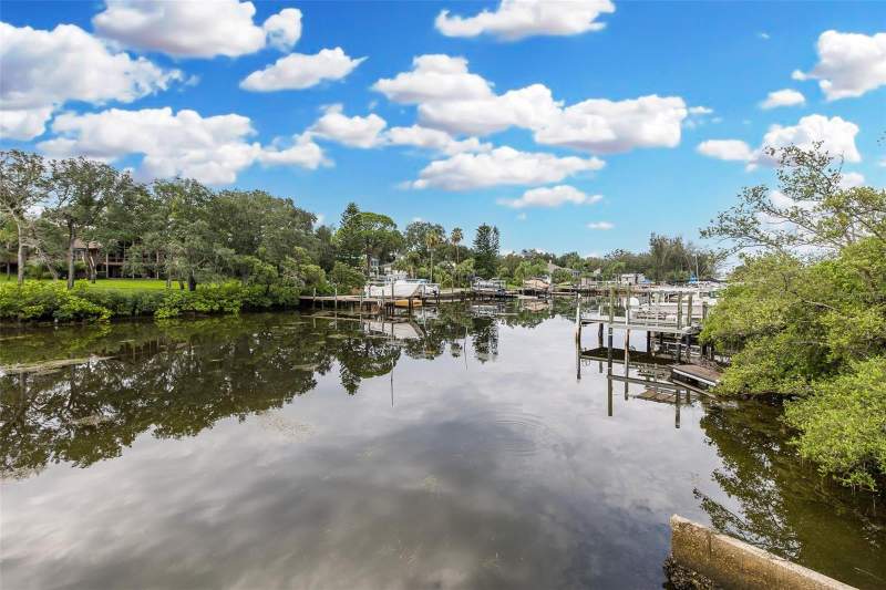 2 bedroom Single Family Residence at 2030 Gulfview Drive, Baileys Bluff Estates, Holiday — photo 4