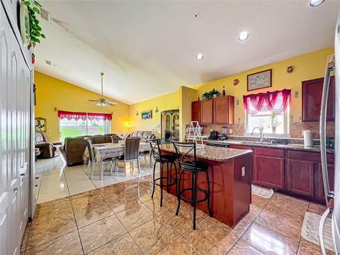 7939 Riffle Lane, Orlando FL - photo 9 of 52