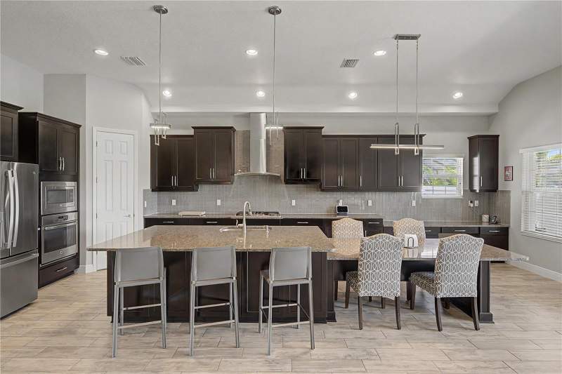 3 bedroom Single Family Residence at 8118 Water Color Drive, Lakeshore Ranch Ph I, Land O Lakes — photo 5