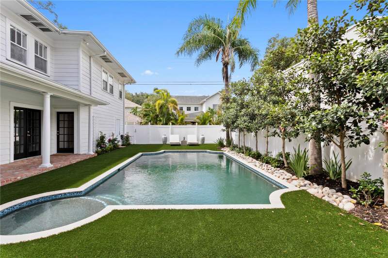 5 bedroom Single Family Residence at 2523 W Sunset Drive, New Suburb Beautiful, Tampa — photo 3