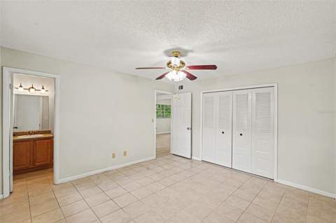 1122 Estatewood Drive, Brandon FL - photo 11 of 17