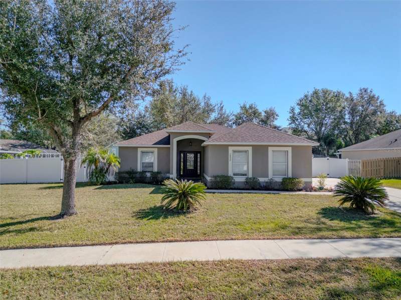 Groveland Eagle Pines