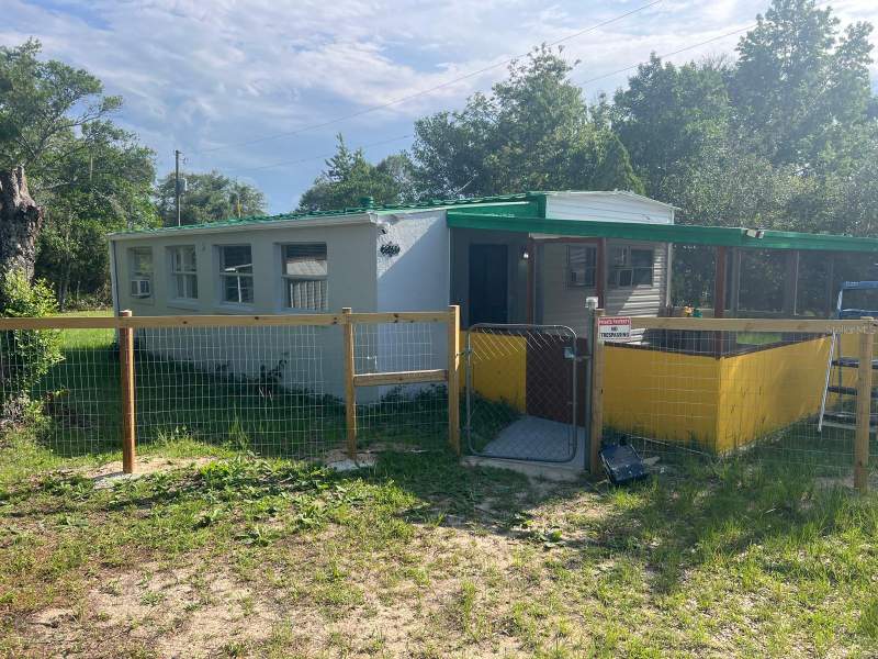 2 bedroom Mobile Home at 20456 SE 140th Street, Big Scrub Campsites, Umatilla — photo 3