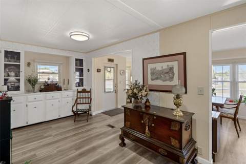 15299 Brookridge Boulevard, Brooksville FL - photo 10 of 44