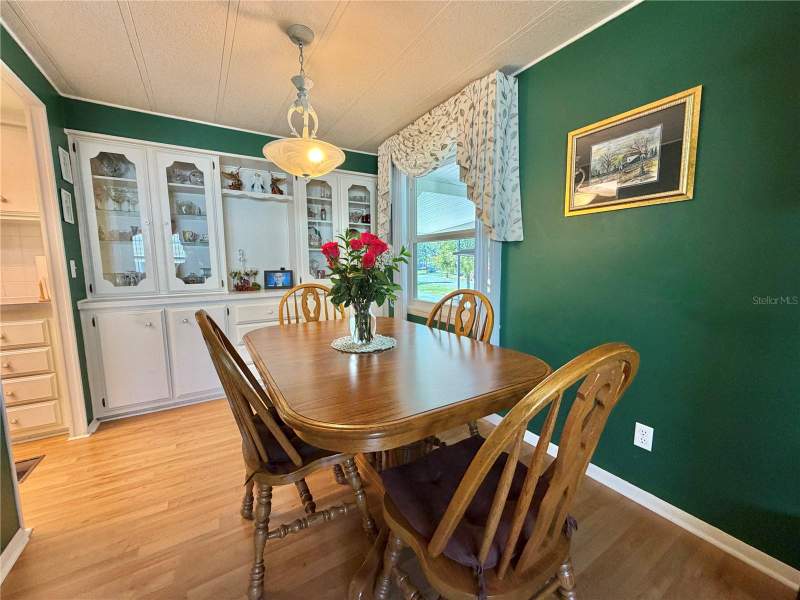 2 bedroom Mobile Home at 325 Palo Verde Drive, Hawthorne At Leesburg A Coop, Leesburg — photo 5